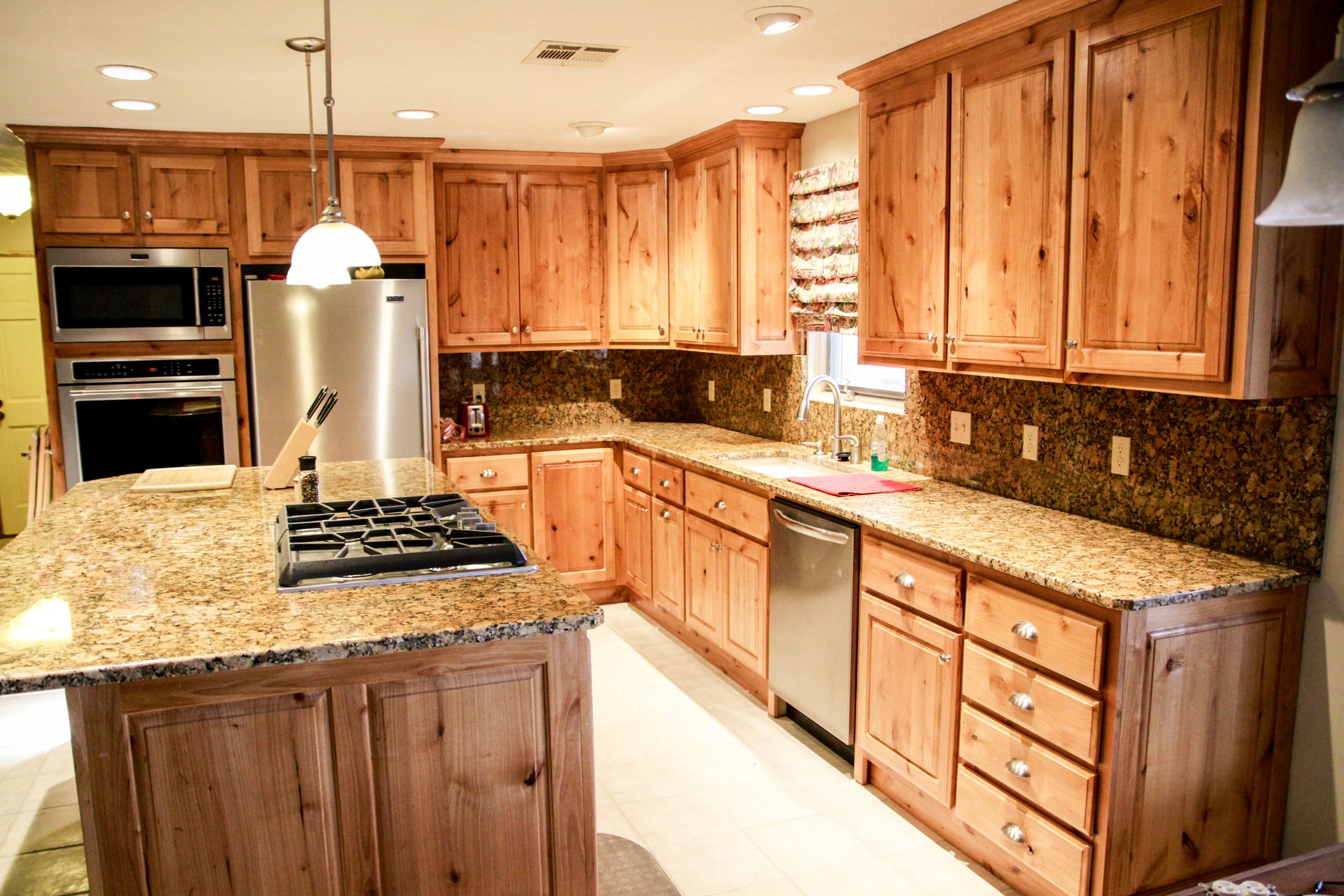 Farmhouse Kitchen Cabinets in Perrineville NJ, Buy custom kitchen cabinets factory direct in Perrineville NJ, Buy custom shaker cabinets factory direct in Perrineville NJ